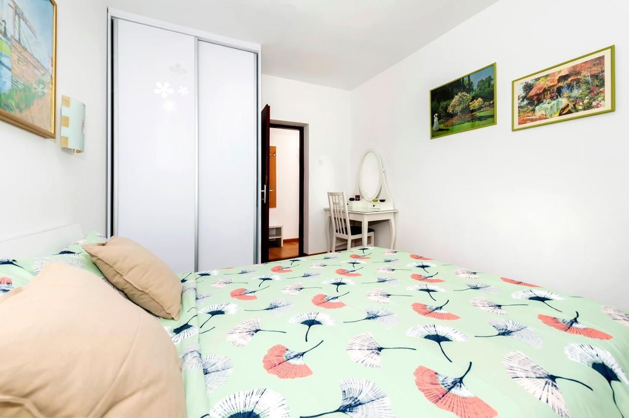 Apartments Aja And Stefy Rovinj Bagian luar foto